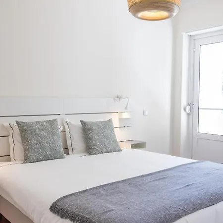 Casa Do Largo - Cozy In The Center & With Ac * Lisbon