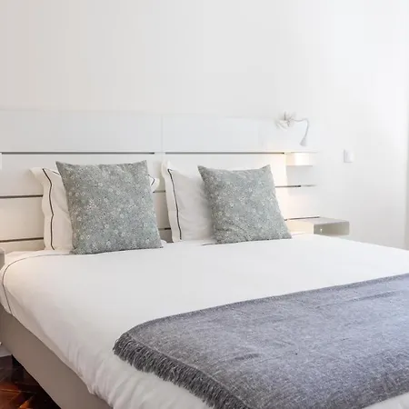 Casa Do Largo - Cozy In The Center & With Ac Lisbon
