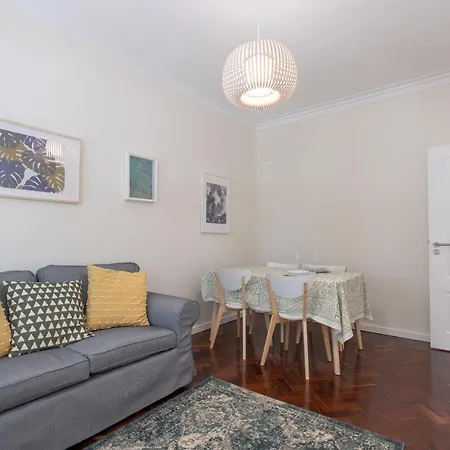 Casa Do Largo - Cozy In The Center & With Ac * ליסבון