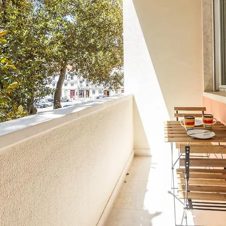 Casa Do Largo - Cozy In The Center & With Ac דירה *