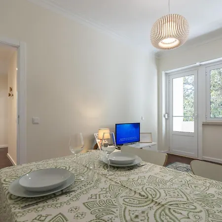 Casa Do Largo - Cozy In The Center & With Ac Apartment Lissabon